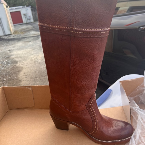 BRAND NEW FRYE Jane knee high riding boot - Picture 5 of 10